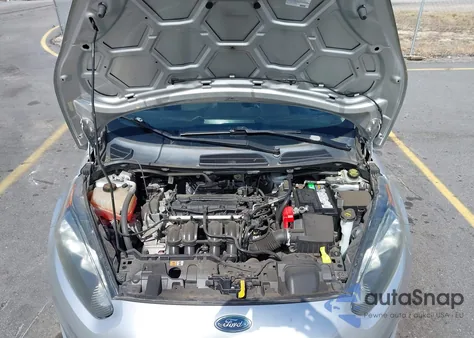 2015 Ford Fiesta Se z USA, uszkodzony, nr VIN 3FADP4BJ5FM199214